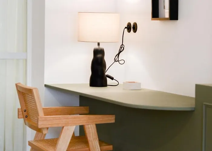 Le Charles 3 De Standing *